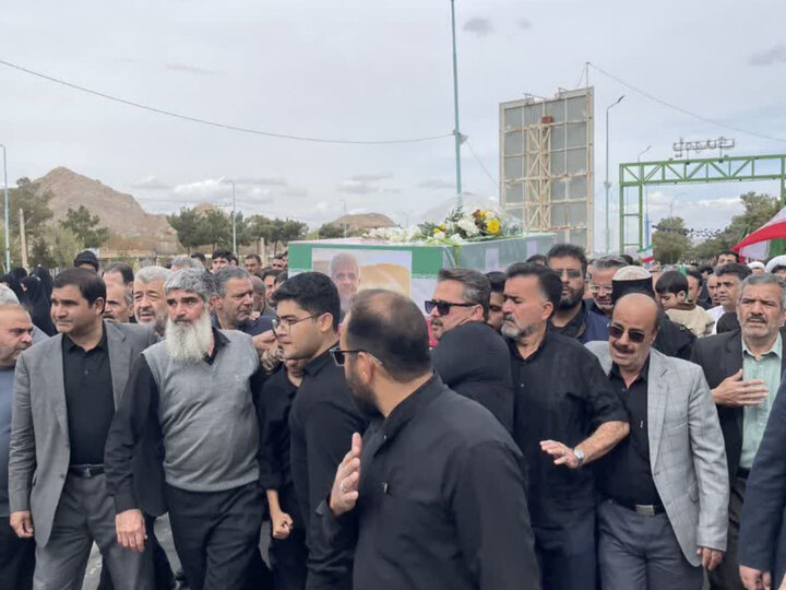 تصاویر/ تشییع و خاکسپاری شهید علیرضا دهقانی سانبچ از تفت تا زادگاهش؛سانیچ