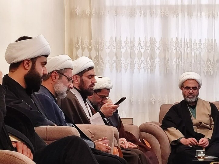 تصاویر/ تجلیل و تکریم از خانواده‌های شهدا جنگ رمضان
