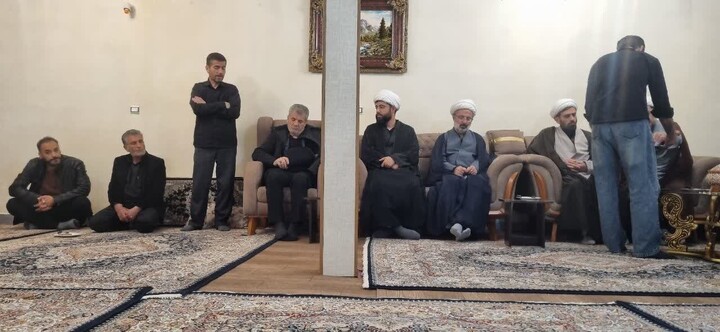 تصاویر/ تجلیل و تکریم از خانواده‌های شهدا جنگ رمضان