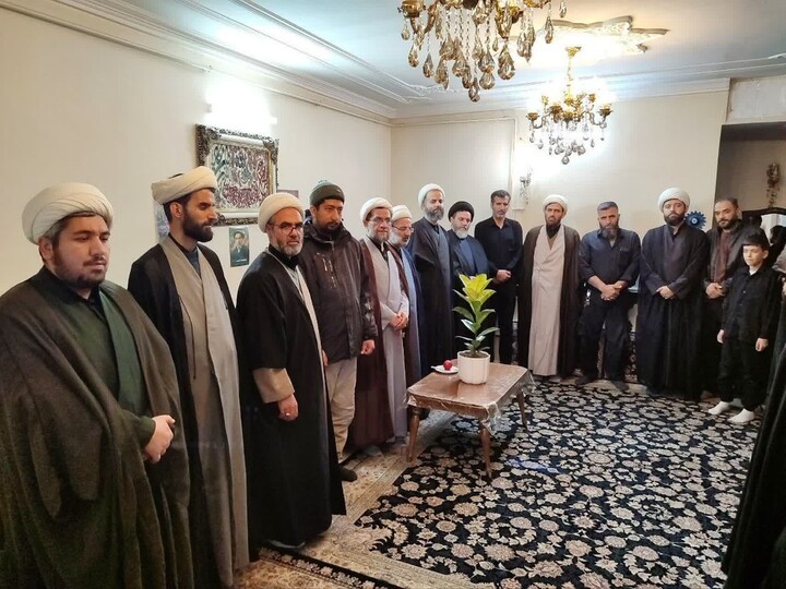 تصاویر/ تجلیل و تکریم از خانواده‌های شهدا جنگ رمضان