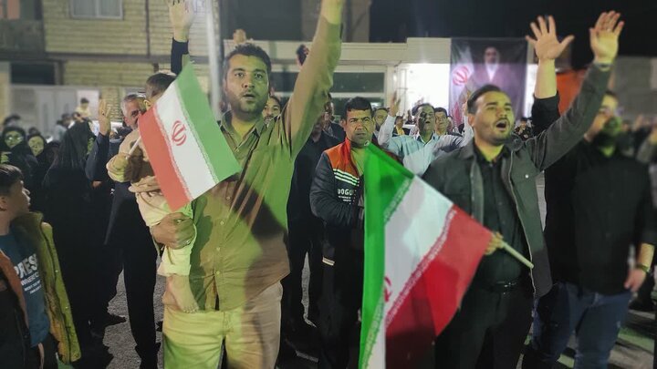 تصاویر/بیست و پنجمین اجتماع بزرگ مردمی درحمایت از وطن درسفیدشهر