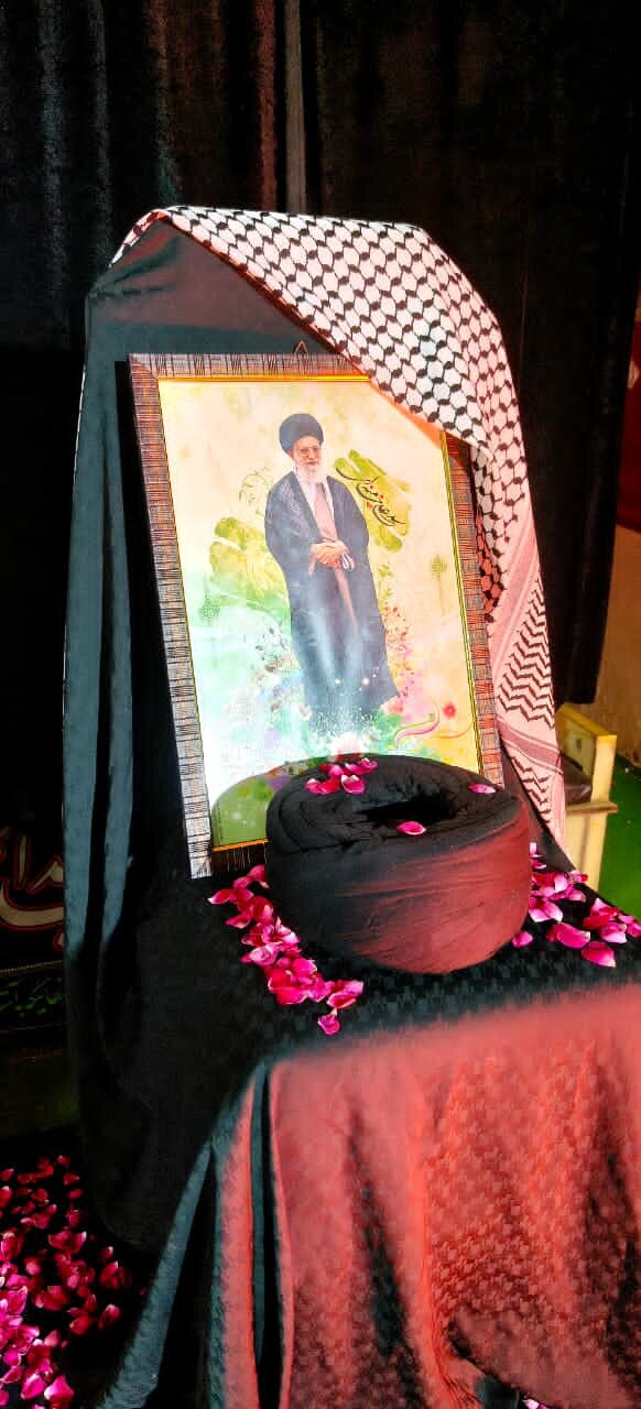 امسن فیض آباد میں یادِ شہداء کے سائے تلے پیغامِ حق بلند؛ دنیاوی طاقتیں بے بس، سپر پاور صرف اللہ ہے