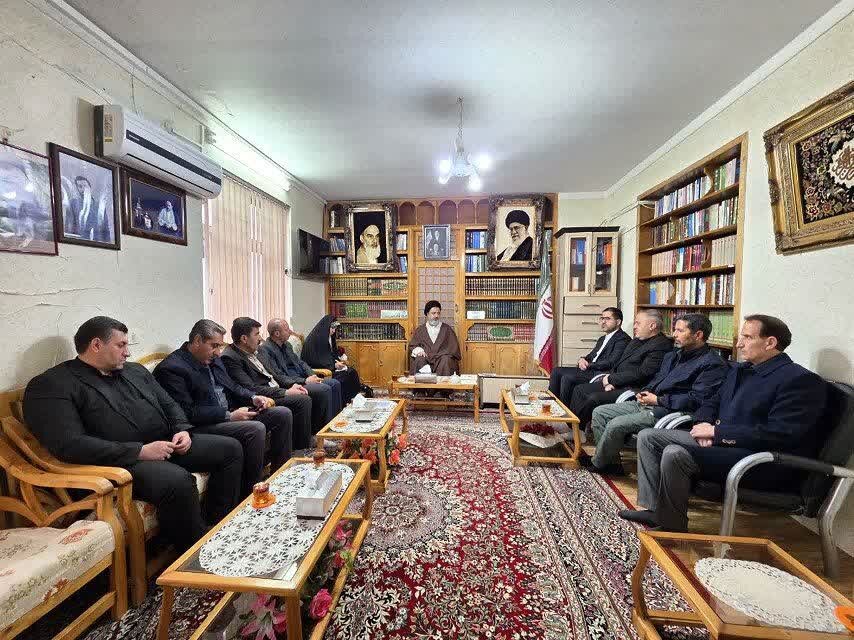 دیدار نوروزی مسئولان با امام جمعه ماکو