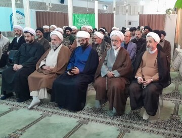 تصاویر / دیدار نوروزی گروه تبلیغی «حامیان ولایت» با امام جمعه شهرستان بابل