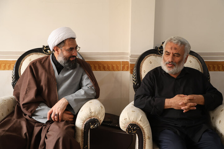 تصاویر / تقدیر نماینده ولی فقیه در استان همدان از خانواده شهدای جنگ رمضان