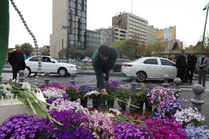 تصاویر/ بازدید برخی از مسئولان شهرداری تهران با حضور در محل شهادت پاکبان شهید جنگ رمضان