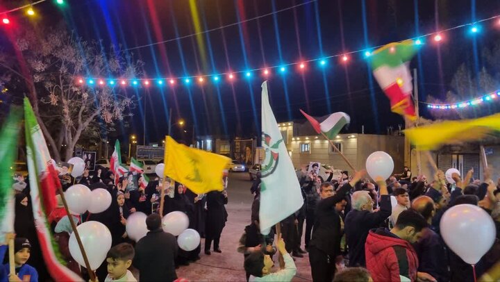 تصاویر/ بیست و پنجمین اجتماع بزرگ مردمی درحمایت از وطن در ابوزیدآباد