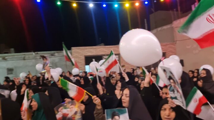 تصاویر/ بیست و پنجمین اجتماع بزرگ مردمی درحمایت از وطن در ابوزیدآباد