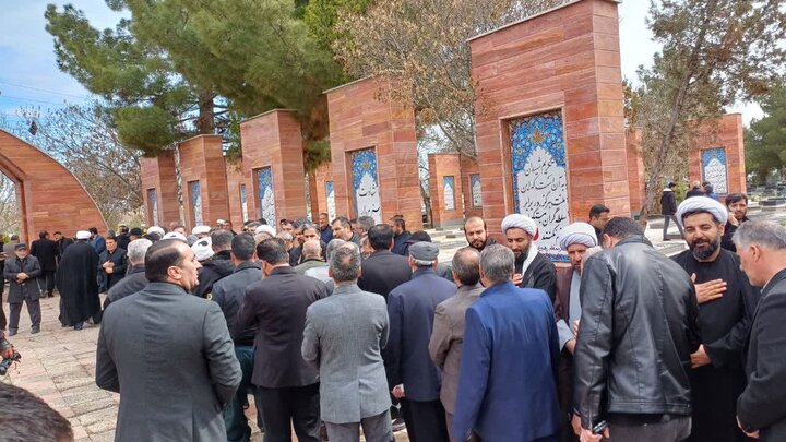 تصاویر/ آئین تشییع پیکر مطهر شهدای جنگ رمضان در میاندوآب