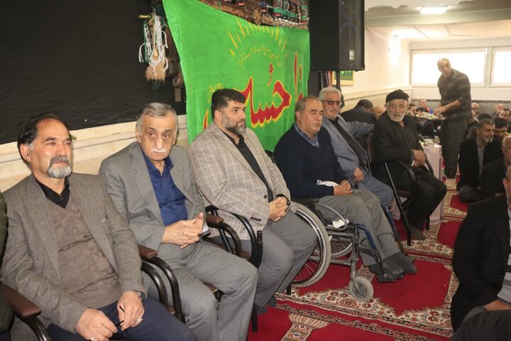 بزرگداشت رهبر شهید و دکتر علی لاریجانی