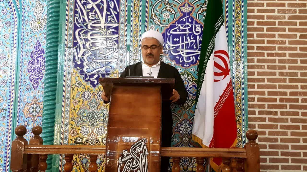موضع گیری زمانی ارزشمند است که عادلانه و واقع بیانه و وحدت بخش باشد