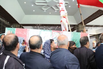 مردم اهواز، فرزندان شهید خود را بدرقه کردند