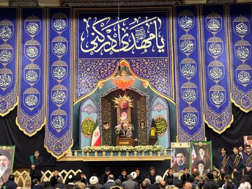 حضور در خیابان‌ها جهاد است