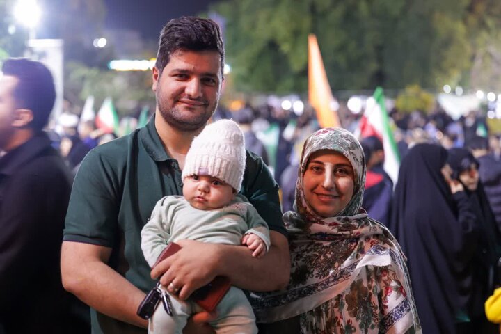 تصاویر/ تجمع مردمی بوشهری‌ها در حمایت از نظام