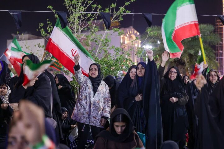 تصاویر/ تجمع مردمی بوشهری‌ها در حمایت از نظام