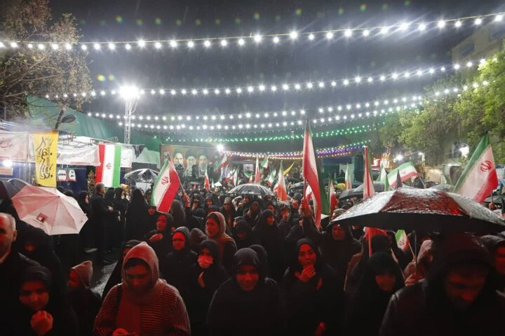 تصاویر/ بهار مقاومت در میدان نازی آباد تهران