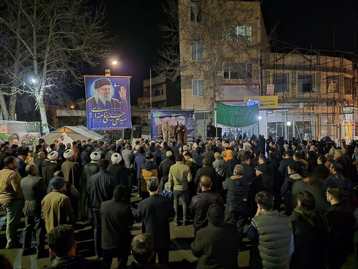 تصاویر/  تجمع شبانه خیابانی مردم عاشورایی بخش فیرورق