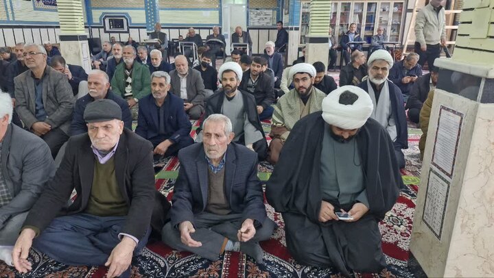 تصاویر/ اقامه نماز جمعه پلدشت