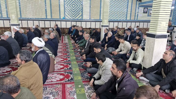 تصاویر/ اقامه نماز جمعه پلدشت