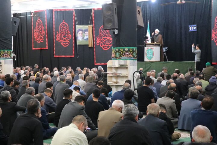 تصاویر/ برگزاری اولین نماز عبادی سیاسی جمعه قرچک در سال ۱۴۰۵