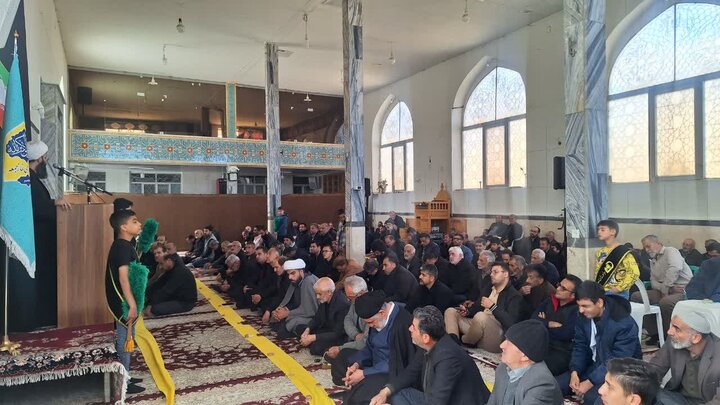 تصاویر/ نماز عبادی سیاسی جمعه قمصر