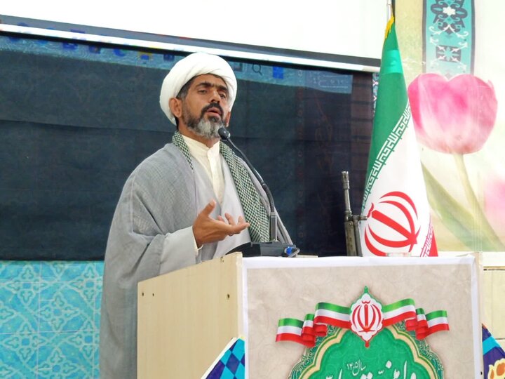 تصاویر/ اقامه نماز جمعه در شهر بلوک