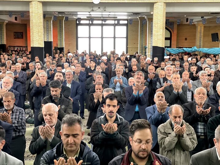 تصاویر/ اولین نماز عبادی سیاسی جمعه ملارد در سال ۱۴۰۵