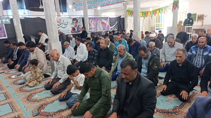 تصاویر/ اقامه نماز جمعه در شهر نودژ