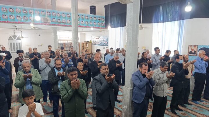 تصاویر/ اقامه نماز جمعه در شهر نودژ