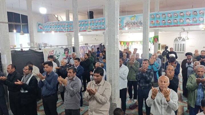 تصاویر/ اقامه نماز جمعه در شهر نودژ