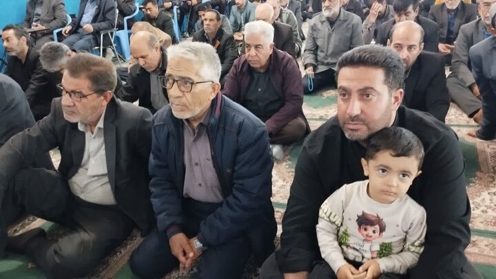 تصاویر/ اقامه نماز جمعه در شهر کوهبنان