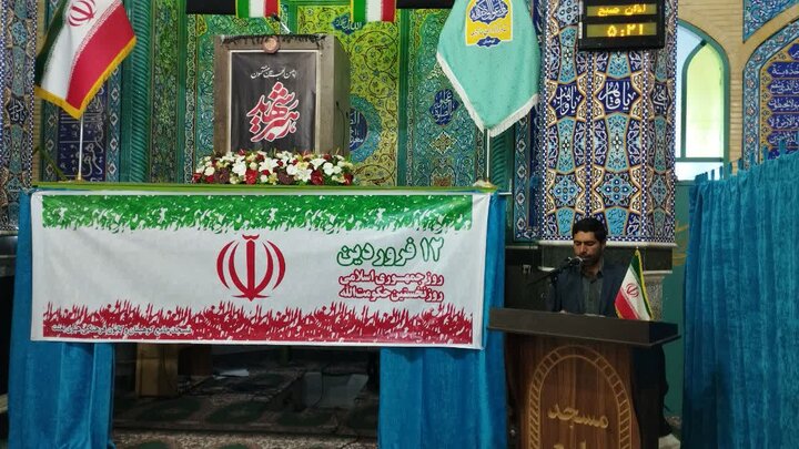 تصاویر/ اقامه نماز جمعه در شهر کوهبنان
