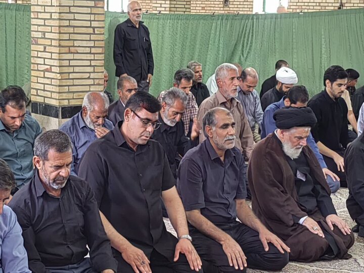 تصاویر/ اقامه نماز جمعه در شهر شهداد