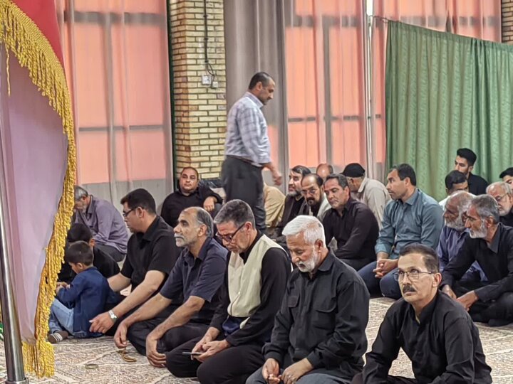 تصاویر/ اقامه نماز جمعه در شهر شهداد
