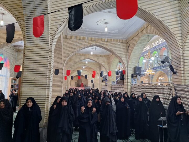 تصاویر/ اقامه نماز جمعه در شهر راین