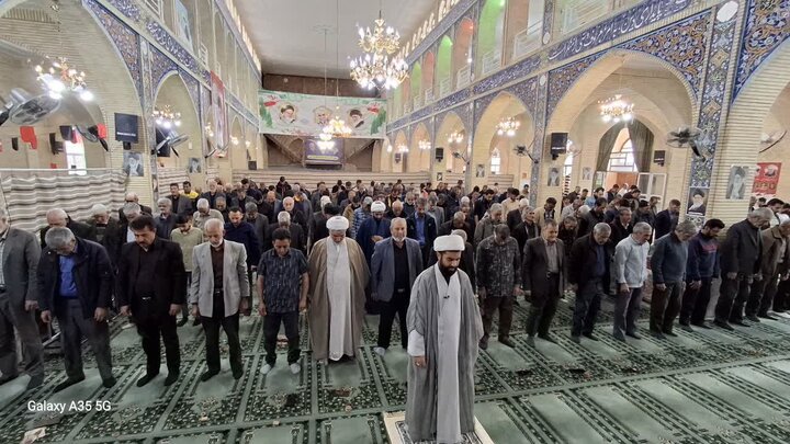 تصاویر/ اقامه نماز جمعه در شهر راین