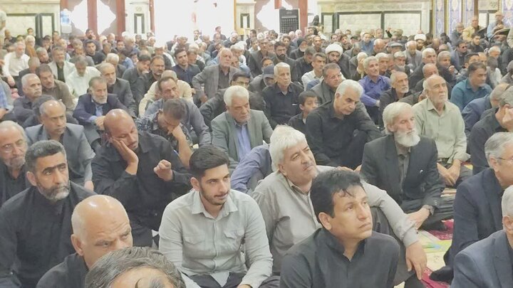 تصاویر/ اقامه نماز جمعه در شهر بم