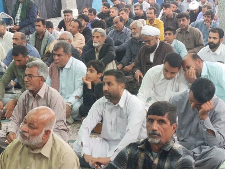 تصاویر/ اقامه نماز جمعه در شهر ریگان