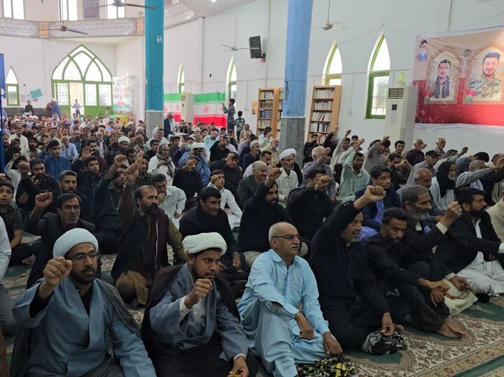 تصاویر/ اقامه نماز جمعه در شهر ریگان