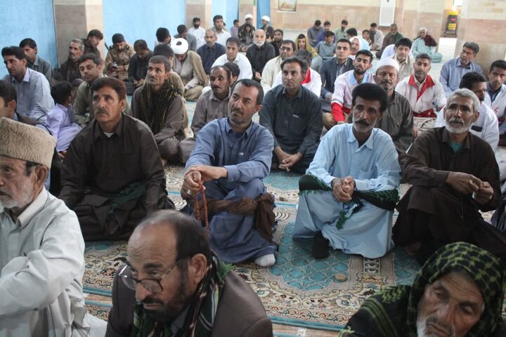 تصاویر/ اقامه نماز جمعه در شهر جازموریان