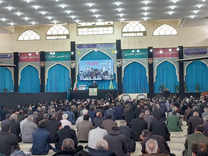 تصاویر/ اقامه نماز جمعه در شهربابک