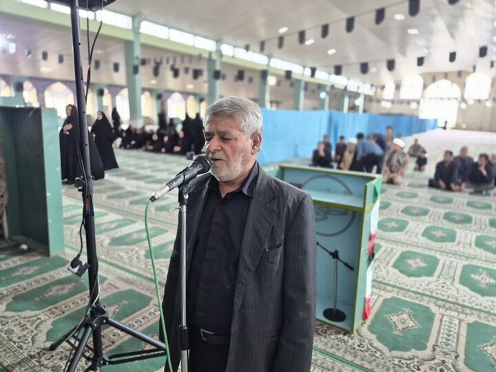 تصاویر/ اقامه نماز جمعه در شهر عنبرآباد