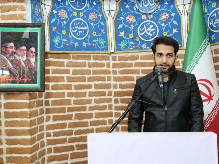 تصاویر/ اقامه نماز جمعه تکاب