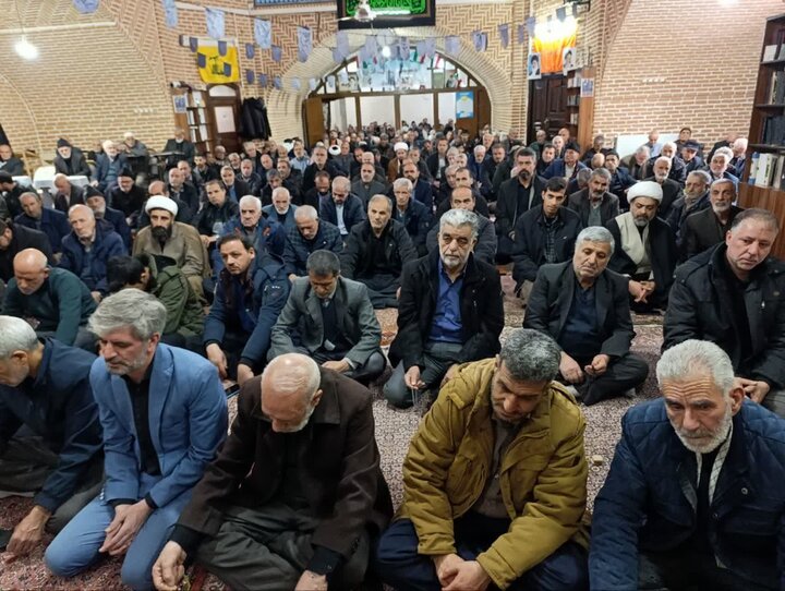 تصاویر/ اقامه نماز جمعه تکاب