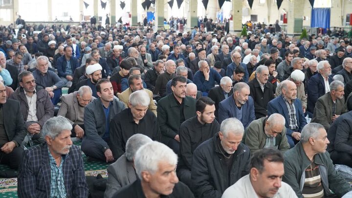 تصاویر/ اقامه نماز جمعه خوی