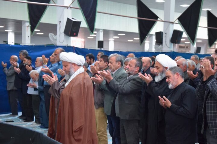 تصاویر/ نمازعبادی سیاسی جمعه آران وبیدگل