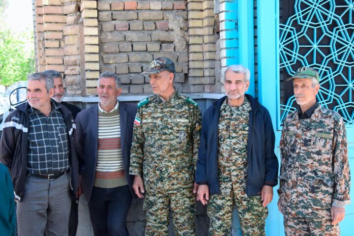 تصاویر/ نمازعبادی سیاسی جمعه آران وبیدگل