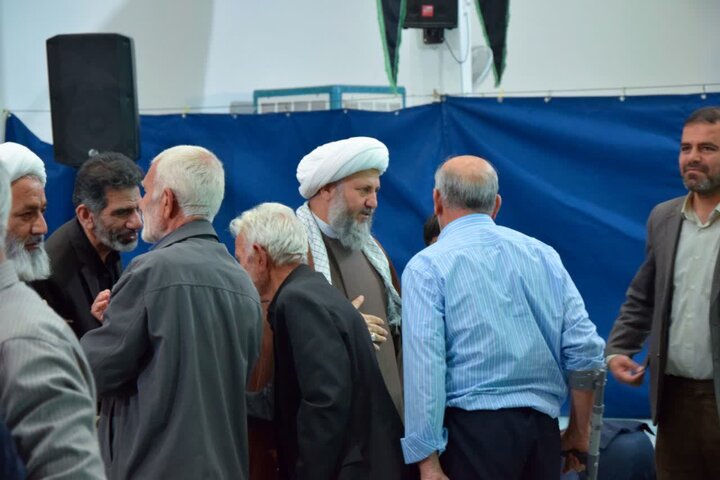 تصاویر/ نمازعبادی سیاسی جمعه آران وبیدگل