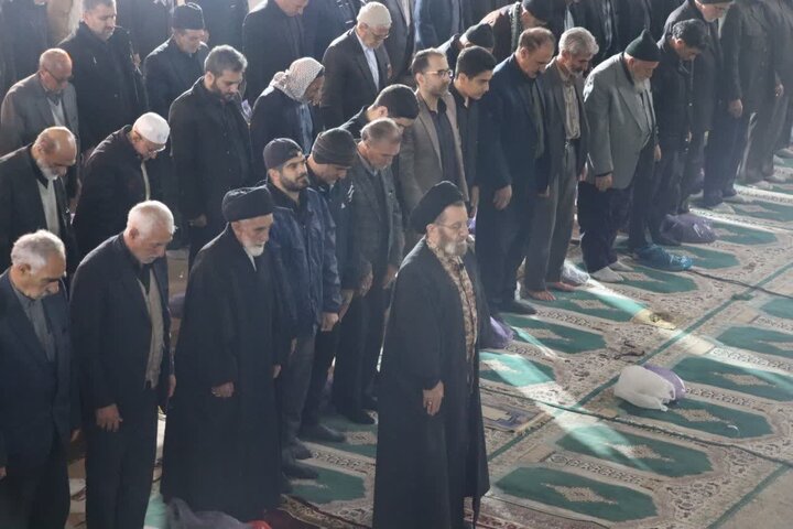 تصاویر/نماز عبادی سیاسی جمعه در خرم آباد