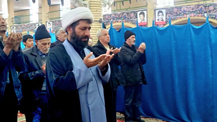 تصاویر/ اقامه نماز جمعه در شهر پاریز